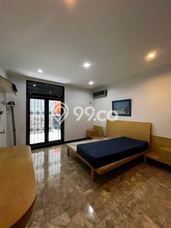 Disewakan! Rumah 4 Kamar Tidur &
4 Kamar Mandi di Pondok Indah, Jakarta Selatan Disewakan! Rumah 4 Kamar Tidur &
4 Kamar Mandi di Pondok Indah, Jakarta Selatan
