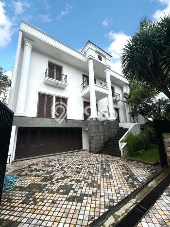 Disewakan Rumah Nyaman LT 440m2 / LB 650m2 di Pondok Indah, Jakarta Selatan Disewakan Rumah Nyaman LT 440m2 / LB 650m2 di Pondok Indah, Jakarta Selatan