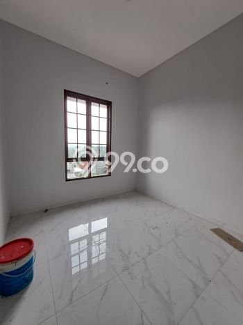 Dijual Rumah 3 Kamar Lokasi Ideal Bagus dan Strategis di Banyumanik Dijual Rumah 3 Kamar Lokasi Ideal Bagus dan Strategis di Banyumanik