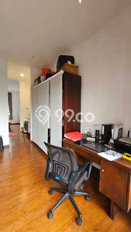 Rumah Elit Modern Tanpa Renovasi di Srondol Semarang Rumah Elit Modern Tanpa Renovasi di Srondol Semarang