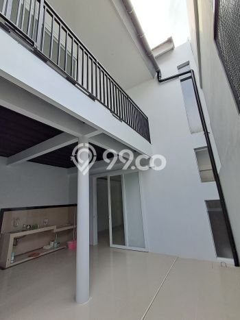 Rumah Modern Minimalis 4 KT Siap Huni di Tembalang Rumah Modern Minimalis 4 KT Siap Huni di Tembalang
