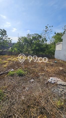 Kavling Tanah untuk Dijual di Bukit Sari, Semarang, Luas 150m2 Kavling Tanah untuk Dijual di Bukit Sari, Semarang, Luas 150m2