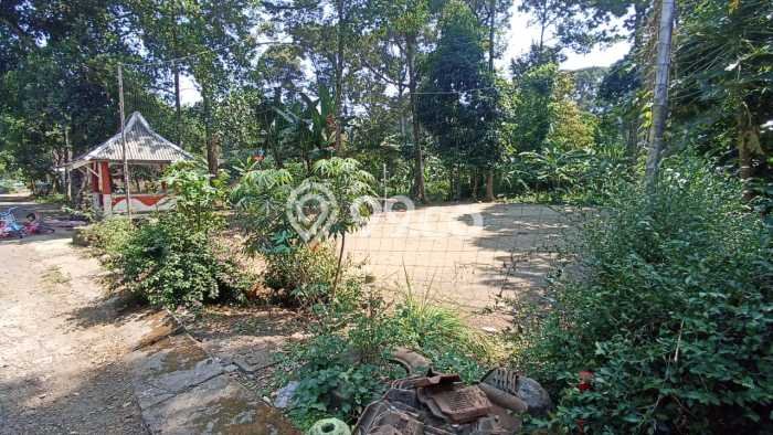 Tanah Siap Bangun Dijual di Semarang Punya Luas 300m2 Tanah Siap Bangun Dijual di Semarang Punya Luas 300m2