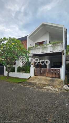 Rumah Elit Modern Tanpa Renovasi di Srondol Semarang Rumah Elit Modern Tanpa Renovasi di Srondol Semarang