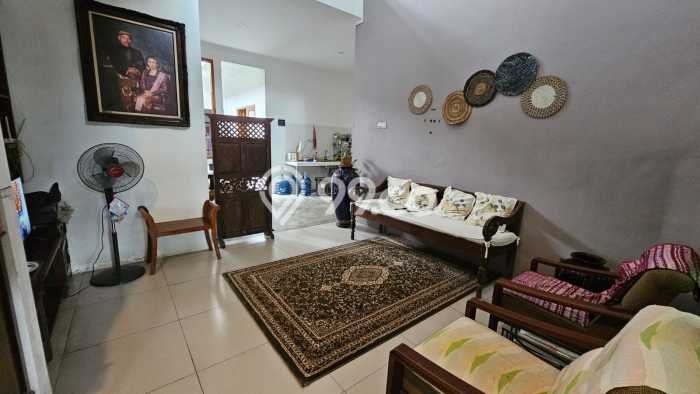 Rumah Elit Modern Tanpa Renovasi di Srondol Semarang Rumah Elit Modern Tanpa Renovasi di Srondol Semarang