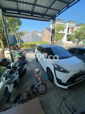 Rumah Modern Cantik 2 KT Siap Huni di Tembalang Rumah Modern Cantik 2 KT Siap Huni di Tembalang