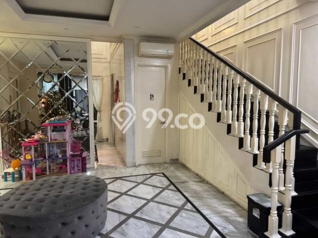 Dijual Hunian Mewah dengan Fasilitas Sekitar Lengkap di BSD, Tangerang Selatan Dijual Hunian Mewah dengan Fasilitas Sekitar Lengkap di BSD, Tangerang Selatan