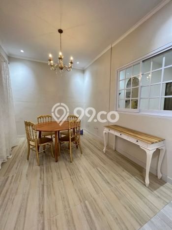 Rumah Minimalis LT 200m² Siap Huni di Harapan Indah, Dekat Pusat Perbelanjaan, Bekasi Rumah Minimalis LT 200m² Siap Huni di Harapan Indah, Dekat Pusat Perbelanjaan, Bekasi