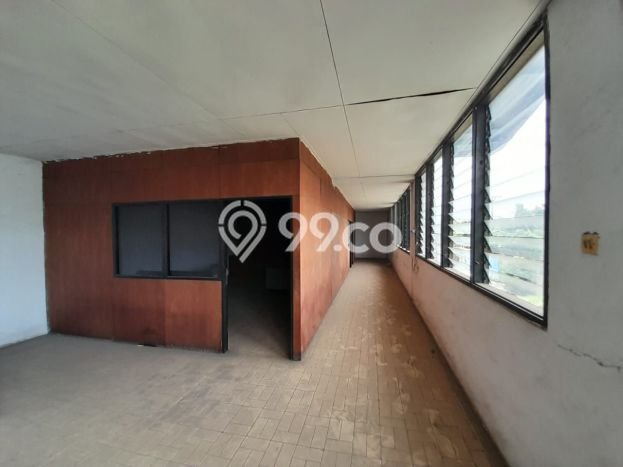 Gudang Premium di Daan Mogot, Luas 3500m², Jalan Utama, Tingkat Keramaian Tinggi Gudang Premium di Daan Mogot, Luas 3500m², Jalan Utama, Tingkat Keramaian Tinggi