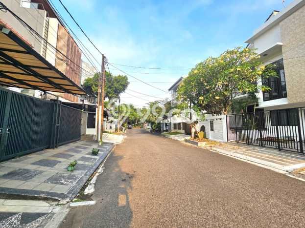 Jual Rumah Mewah Megah Dengan View Cantik di Pondok Indah, Jakarta Selatan Jual Rumah Mewah Megah Dengan View Cantik di Pondok Indah, Jakarta Selatan
