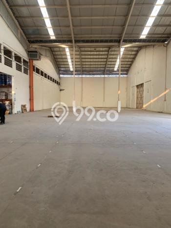 Gudang untuk Disewa di Pusat Bekasi Luas Bangunan 846m2 Gudang untuk Disewa di Pusat Bekasi Luas Bangunan 846m2