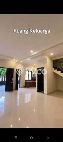 Rumah Mewah Dijual LT 112m2 di Duren Sawit, Jakarta Timur Rumah Mewah Dijual LT 112m2 di Duren Sawit, Jakarta Timur