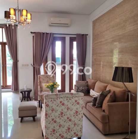 Rumah Elit Modern Siap Huni di Pondok Indah Jakarta Selatan Rumah Elit Modern Siap Huni di Pondok Indah Jakarta Selatan