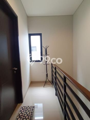 Rumah Kontrakan Bekasi LT 66m2 LB 70m2 Area Summarecon Crown Gading Rumah Kontrakan Bekasi LT 66m2 LB 70m2 Area Summarecon Crown Gading