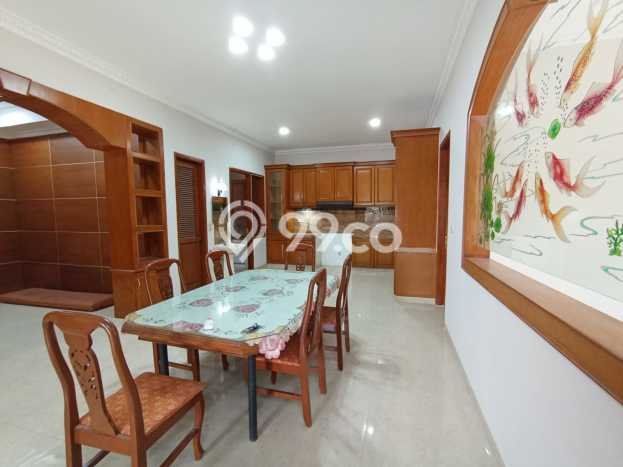 Rumah Eksklusif Siap Huni LT 280m2 di Kelapa Gading, Jakarta Utara Rumah Eksklusif Siap Huni LT 280m2 di Kelapa Gading, Jakarta Utara