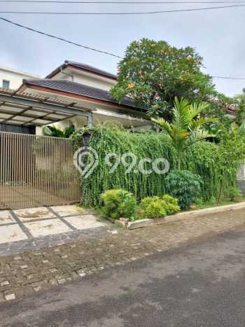 Hunian Eksklusif Siap Huni LT 288m2 di Kebayoran Lama, Jakarta Selatan Hunian Eksklusif Siap Huni LT 288m2 di Kebayoran Lama, Jakarta Selatan