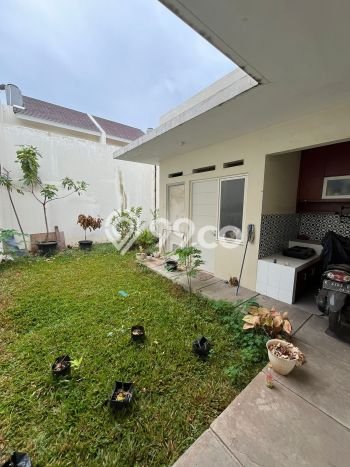 NEW LISTING! Rumah Strategis area Harapan Indah, Luas 114m² Bangunan 69m² NEW LISTING! Rumah Strategis area Harapan Indah, Luas 114m² Bangunan 69m²