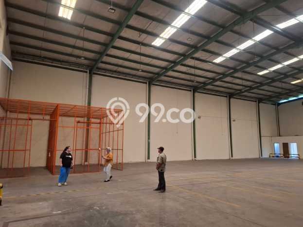 Gudang disewakan di Cikarang Utara Cikarang dengan luas bangunan 1040m2 Gudang disewakan di Cikarang Utara Cikarang dengan luas bangunan 1040m2