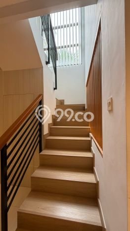 Hunian Mewah LB 175m2 Siap Huni Desain Elegan di Sunter, Jakarta Utara Hunian Mewah LB 175m2 Siap Huni Desain Elegan di Sunter, Jakarta Utara