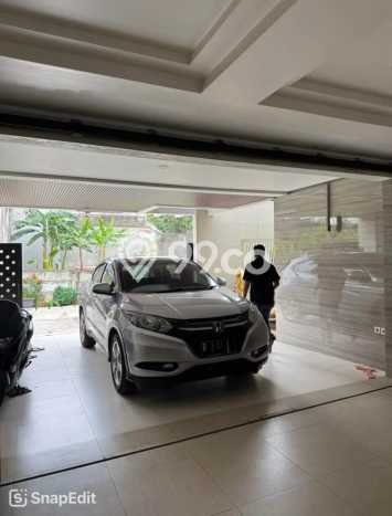 Rumah Luxury Modern Tanpa Renovasi di Pondok Kelapa Jakarta Timur Rumah Luxury Modern Tanpa Renovasi di Pondok Kelapa Jakarta Timur