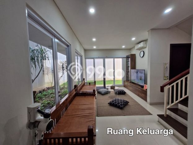For Sale! Luxury House LT 220m2 Desain Modern di Pulogebang For Sale! Luxury House LT 220m2 Desain Modern di Pulogebang