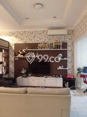 Rumah Nyaman LB 240m² View Gunung di Harapan Indah, Bekasi Rumah Nyaman LB 240m² View Gunung di Harapan Indah, Bekasi