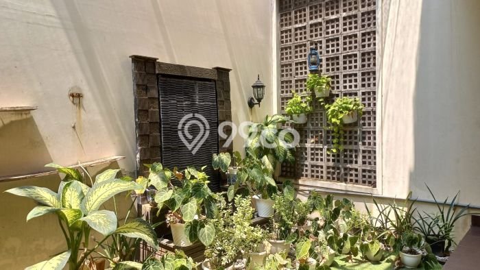 Rumah Luas Asri 4 KT Siap Huni di Harapan Indah Bekasi Rumah Luas Asri 4 KT Siap Huni di Harapan Indah Bekasi
