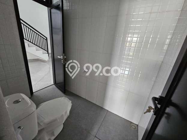 Dijual Hunian Rumah Terawat 4 KT di Harapan Indah, Bekasi Dijual Hunian Rumah Terawat 4 KT di Harapan Indah, Bekasi