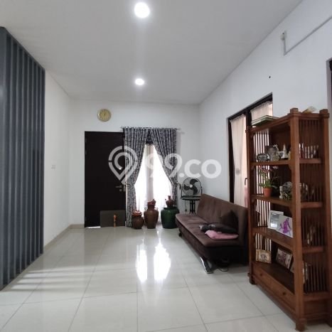 Rumah Elit Modern Tanpa Renovasi di Harapan Indah Bekasi Rumah Elit Modern Tanpa Renovasi di Harapan Indah Bekasi