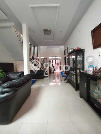 Rumah Minimalis 4 Kamar LT 183m2 di Harapan Indah Rumah Minimalis 4 Kamar LT 183m2 di Harapan Indah