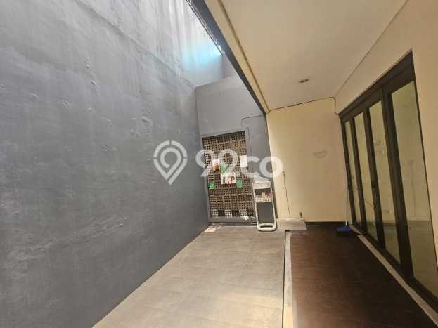 Hunian Nyaman Asri 3 KT Siap Pakai di harapan indah Bekasi Hunian Nyaman Asri 3 KT Siap Pakai di harapan indah Bekasi