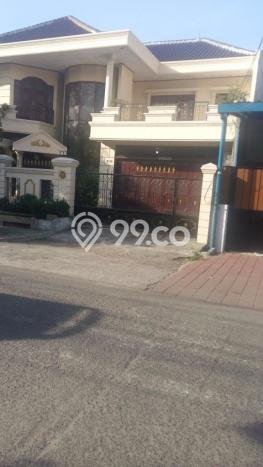 Dijual Rumah Luas Megah Dengan View Cantik di Utan Kayu, Jakarta Timur Dijual Rumah Luas Megah Dengan View Cantik di Utan Kayu, Jakarta Timur