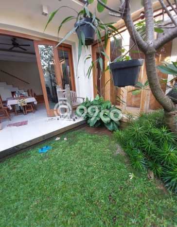 Hunian Eksklusif Siap Huni LT 288m2 di Kebayoran Lama, Jakarta Selatan Hunian Eksklusif Siap Huni LT 288m2 di Kebayoran Lama, Jakarta Selatan
