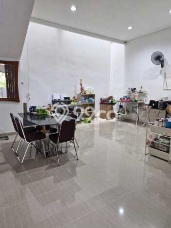 Hunian Mewah Siap Huni LT 105m2 di Kelapa Gading, Jakarta Utara Hunian Mewah Siap Huni LT 105m2 di Kelapa Gading, Jakarta Utara
