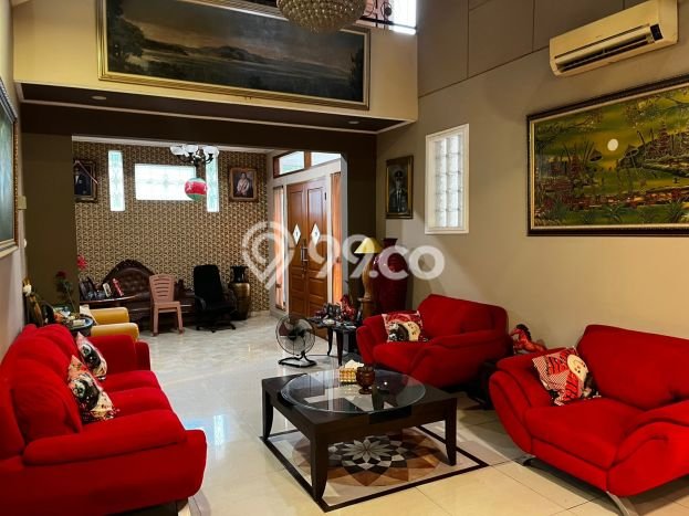 Jual Rumah Luas Elegan Dengan View Eksklusif di Duta Harapan, Bekasi Jual Rumah Luas Elegan Dengan View Eksklusif di Duta Harapan, Bekasi