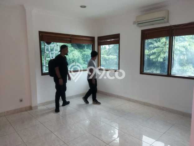 Rumah sewa siap huni 5 KT di Duren Tiga, Jakarta Selatan Rumah sewa siap huni 5 KT di Duren Tiga, Jakarta Selatan