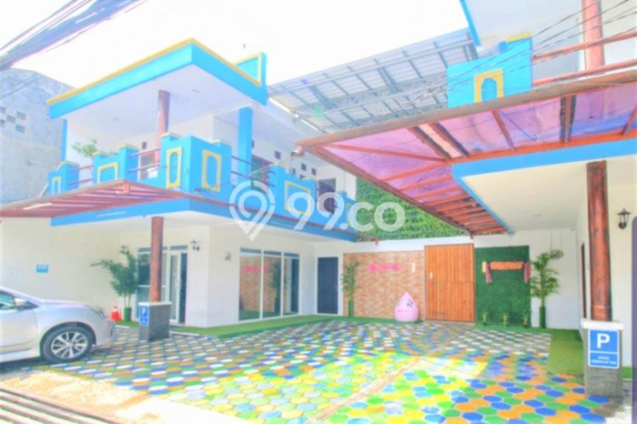For Sale! Luxury House LT 1000m2 Desain Modern di Bandung Kota For Sale! Luxury House LT 1000m2 Desain Modern di Bandung Kota