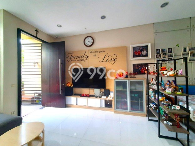 Rumah Luxury Modern Siap Huni di Tomang Jakarta Barat Rumah Luxury Modern Siap Huni di Tomang Jakarta Barat