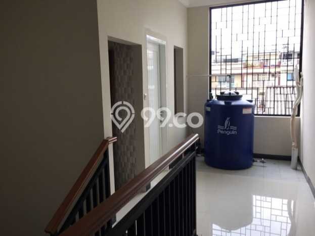 Dijual Hunian Rumah Nyaman 3 Kamar di Tanjung Duren, Jakarta Barat Dijual Hunian Rumah Nyaman 3 Kamar di Tanjung Duren, Jakarta Barat