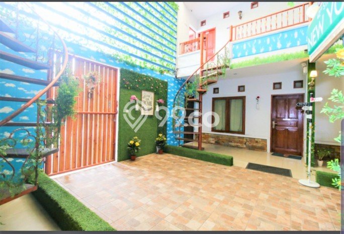 For Sale! Luxury House LT 1000m2 Desain Modern di Bandung Kota For Sale! Luxury House LT 1000m2 Desain Modern di Bandung Kota