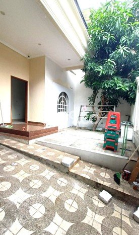 Ready to Use! Luxury House LT 160m2 Desain Modern di Tomang Ready to Use! Luxury House LT 160m2 Desain Modern di Tomang