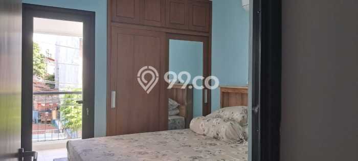 Jual Rumah Luas Elegan Dengan View Cantik di Tomang, Jakarta Barat Jual Rumah Luas Elegan Dengan View Cantik di Tomang, Jakarta Barat