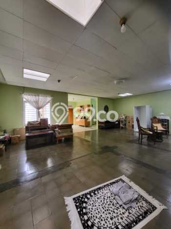 Unit Kost Dijual di Tubagus Ismail dengan 30 Kamar Kawasan Strategis Unit Kost Dijual di Tubagus Ismail dengan 30 Kamar Kawasan Strategis