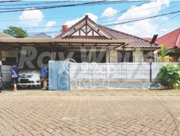 Ready to Use! Premium House LT 300m2 Desain Elegan di Duta Garden Ready to Use! Premium House LT 300m2 Desain Elegan di Duta Garden