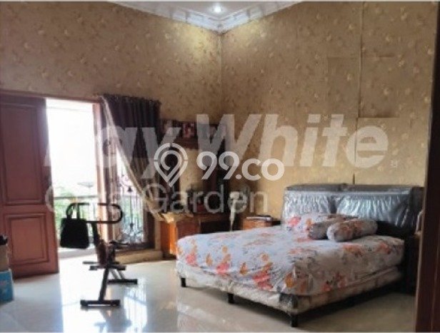 Ready to Use! Luxury House LT 337m2 Desain Elegan di Daan Mogot Ready to Use! Luxury House LT 337m2 Desain Elegan di Daan Mogot