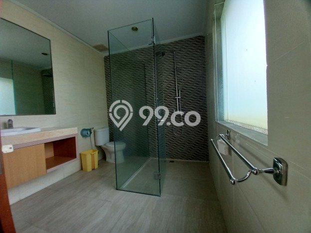 LOKASI STRATEGIS! Vila di , Dimensi 100m2m², Pemandangan Menarik sekitar LOKASI STRATEGIS! Vila di , Dimensi 100m2m², Pemandangan Menarik sekitar