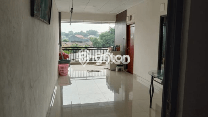 Dijual Cepat Rumah Bagus Siap Huni LB 216m2 di Bekasi Timur, Bekasi Dijual Cepat Rumah Bagus Siap Huni LB 216m2 di Bekasi Timur, Bekasi