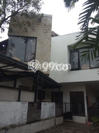 Jual Rumah Mewah Elegan Dengan View Cantik di Cikini, Jakarta Pusat Jual Rumah Mewah Elegan Dengan View Cantik di Cikini, Jakarta Pusat