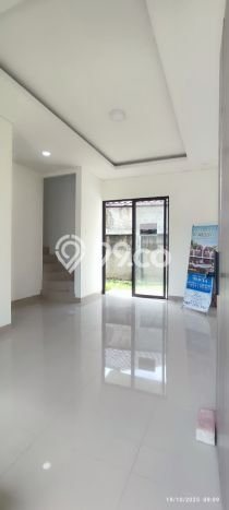 Dijual Hunian Rumah Terawat 3 Kamar di Sentul, Bogor Dijual Hunian Rumah Terawat 3 Kamar di Sentul, Bogor