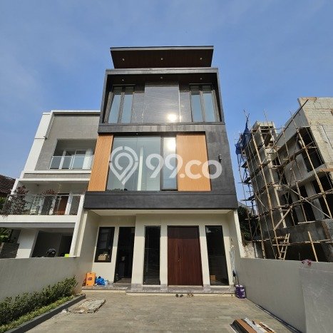 Siap Huni Rumah Mewah 4 Kamar di Cilandak Dekat ke Mana Saja Siap Huni Rumah Mewah 4 Kamar di Cilandak Dekat ke Mana Saja